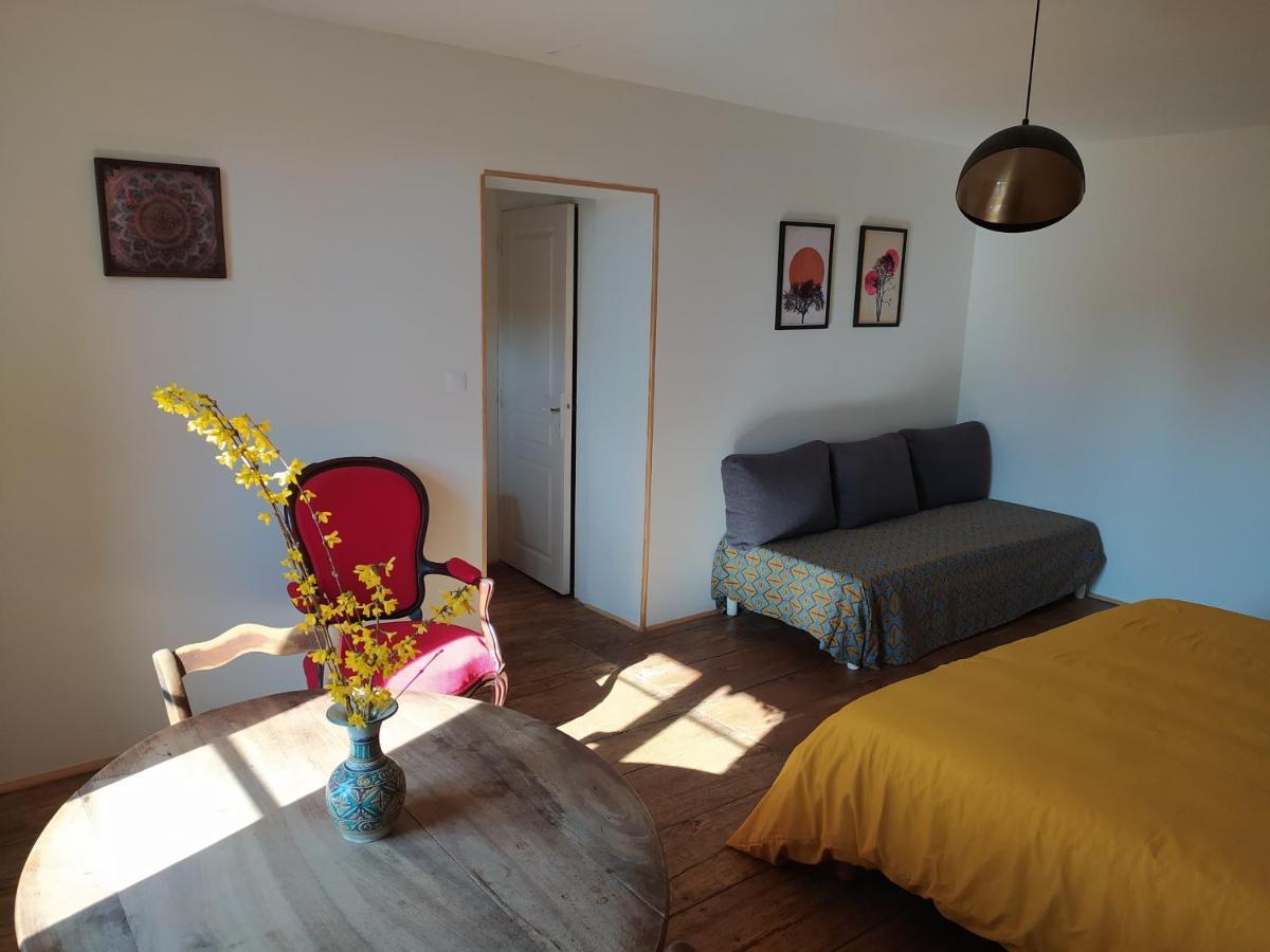 Bed and Breakfast Avol D'Oiseau Villers-Farlay Екстер'єр фото